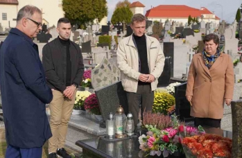 Zdjęcie: Pamiętamy o zmarłych