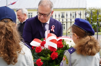 Zdjęcie: 3 maja 2.jpg