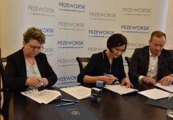 Zdjęcie główne dla: 'Samorząd Miasta i Gminy Sieniawa podpisał porozumienie o ustanowieniu Przeworskiego Klastra Energii' 