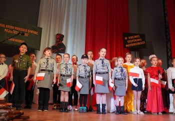 Zdjęcie główne dla: 'Gminne obchody 105 rocznicy odzyskania przez Polskę niepodległości' 