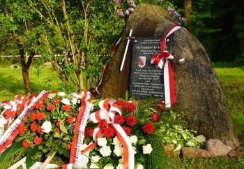 Zdjęcie główne dla: 'Patriotyczne uroczystości w Rudce' 