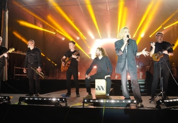 Zdjęcie główne dla: 'Widowiskowy koncert Anny Wyszkoni - Dni Sieniawy 2025' 