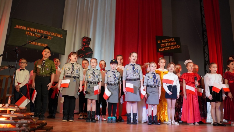 Zdjęcie główne newsa: Gminne obchody 105 rocznicy odzyskania przez Polskę niepodległości