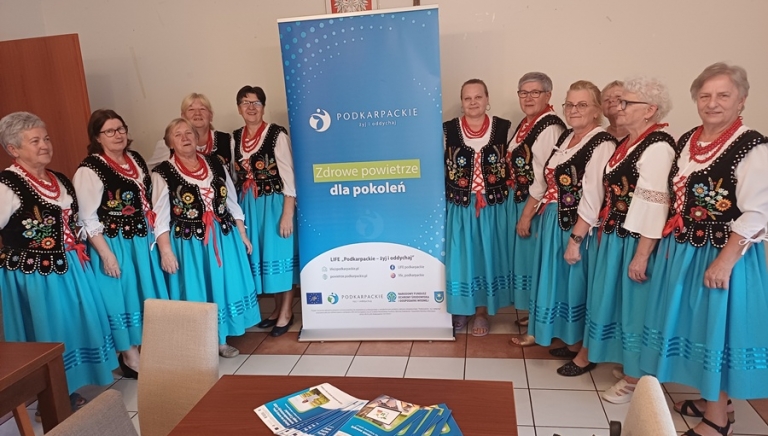 Zdjęcie główne newsa: Prezentacja programu LIFE Podkarpackie podczas spotkania z Kołem Gospodyń Wiejskich w Wylewie